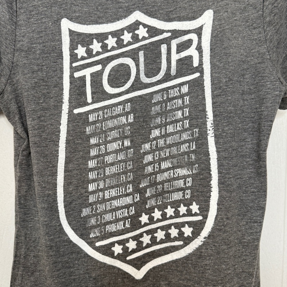 Mumford & Sons graphic tee size small - Picture 4 of 6